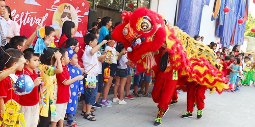 Lễ Hội Phá Cỗ Trung Thu - Bánh Trung Thu Kinh Đô